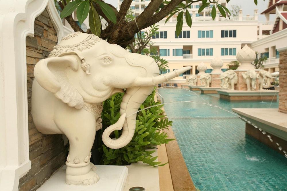 Grand Pacific Sovereign Resort & Spa Cha-Am Dış mekan fotoğraf