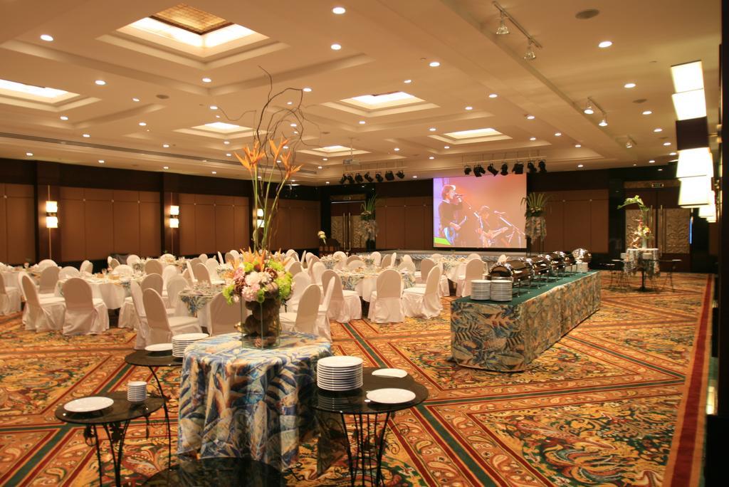 Grand Pacific Sovereign Resort & Spa Cha-Am Dış mekan fotoğraf