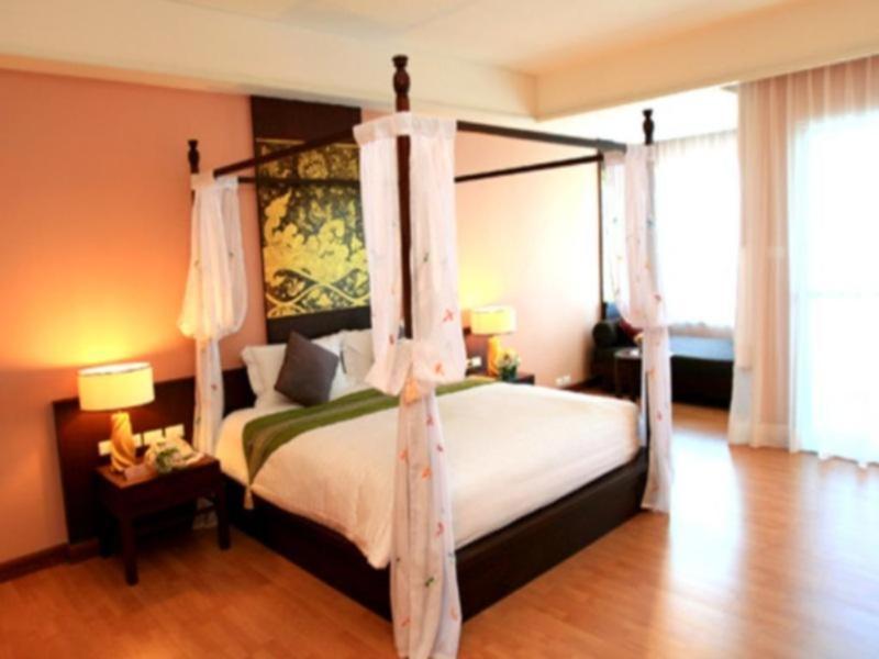 Grand Pacific Sovereign Resort & Spa Cha-Am Dış mekan fotoğraf